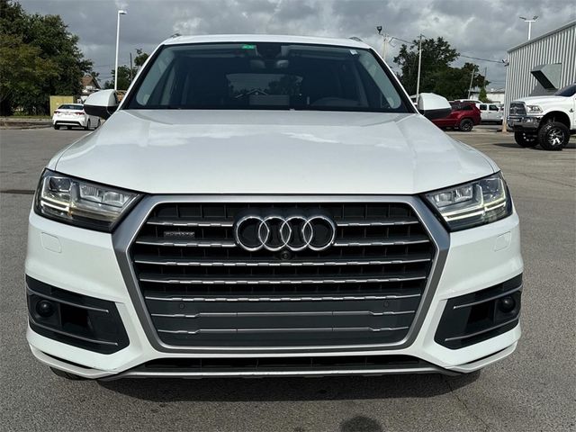 2019 Audi Q7 Prestige