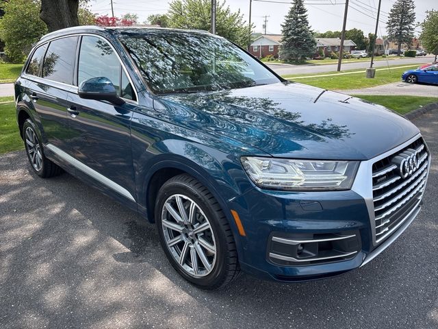 2019 Audi Q7 Prestige