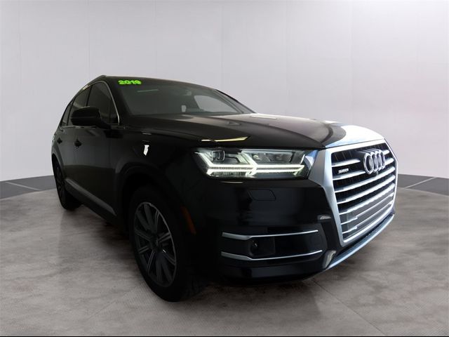 2019 Audi Q7 Prestige