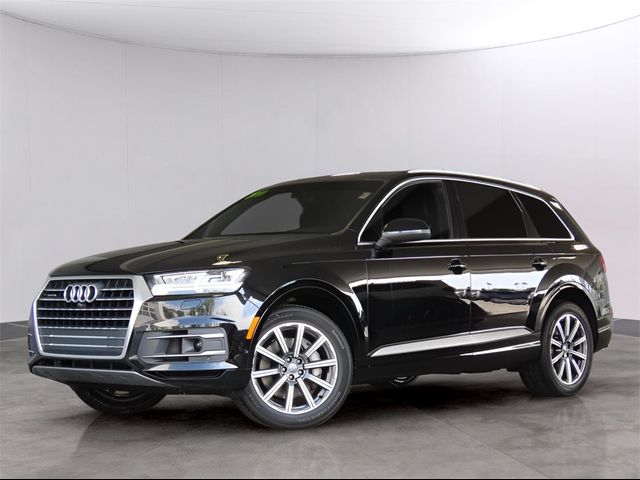 2019 Audi Q7 Prestige