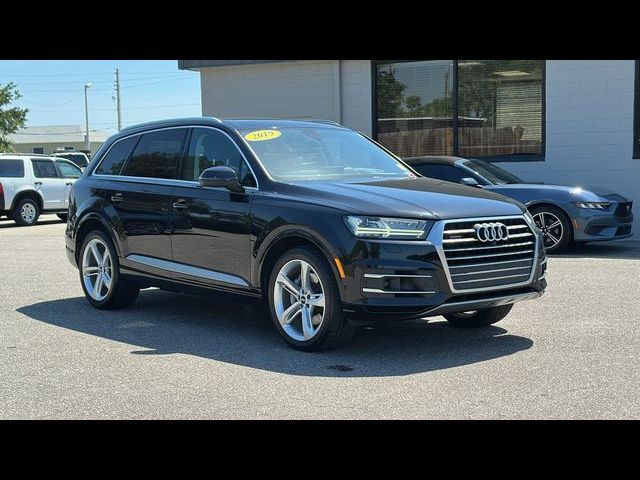 2019 Audi Q7 Prestige