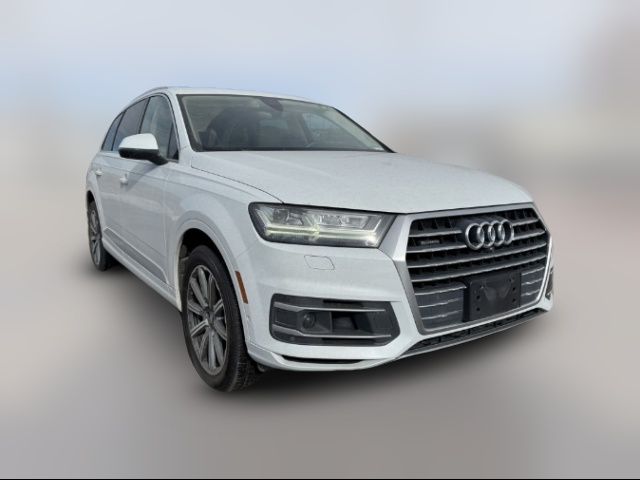 2019 Audi Q7 Prestige