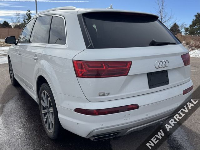 2019 Audi Q7 Prestige