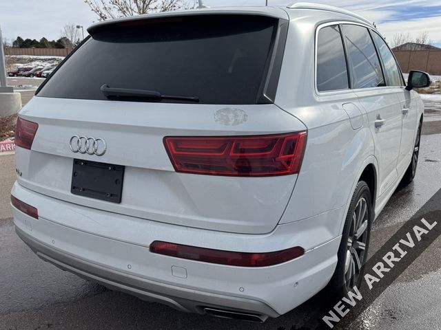 2019 Audi Q7 Prestige