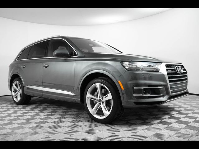 2019 Audi Q7 Prestige