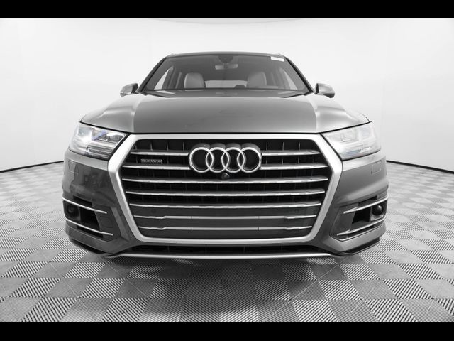 2019 Audi Q7 Prestige