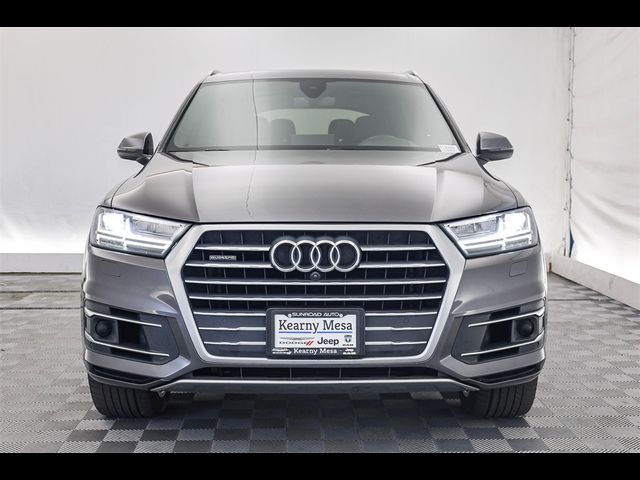 2019 Audi Q7 Prestige