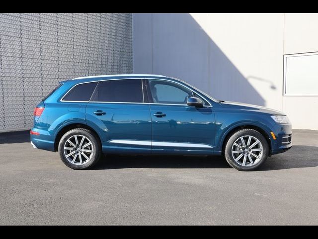 2019 Audi Q7 Prestige