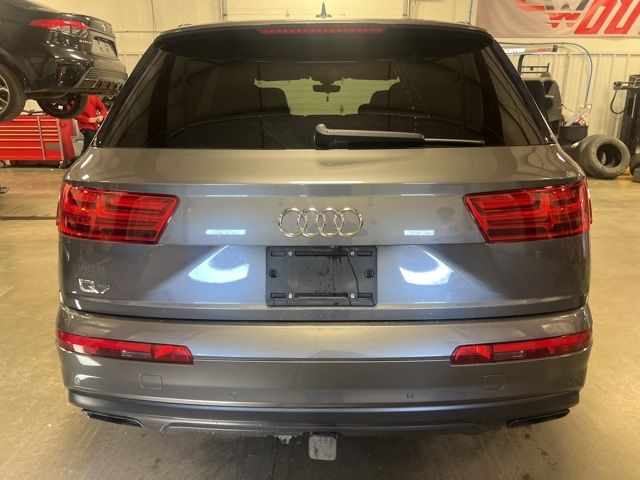 2019 Audi Q7 Prestige