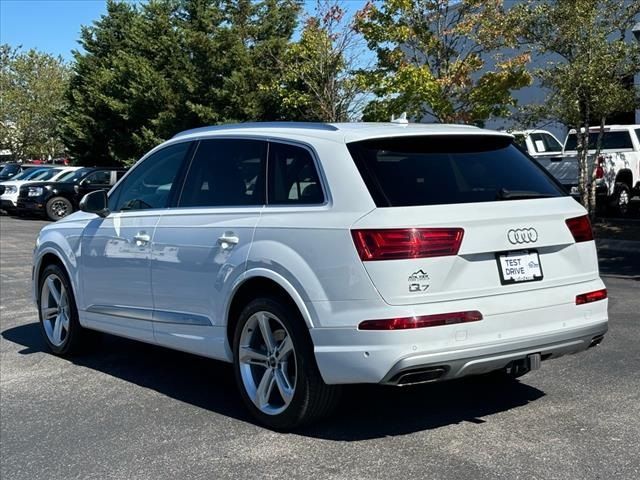 2019 Audi Q7 Prestige