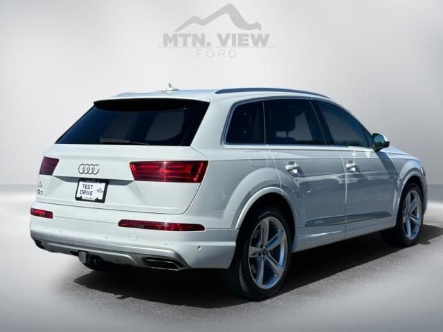 2019 Audi Q7 Prestige