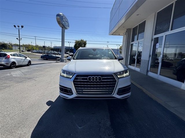 2019 Audi Q7 Prestige