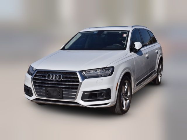 2019 Audi Q7 Prestige