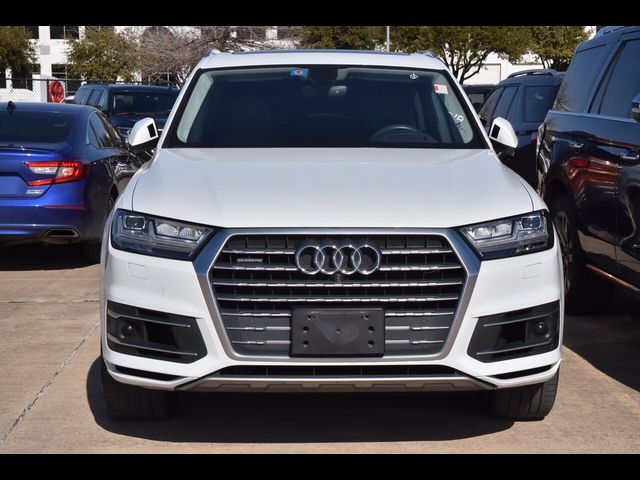 2019 Audi Q7 Prestige