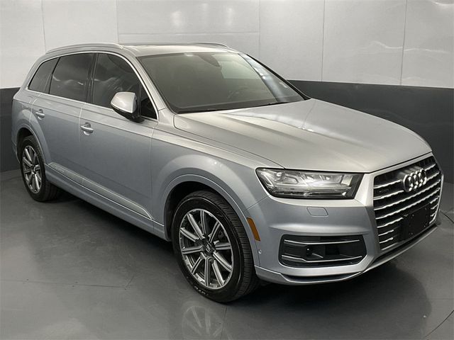 2019 Audi Q7 Prestige