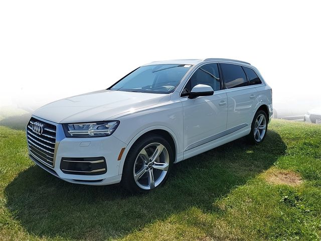 2019 Audi Q7 Prestige