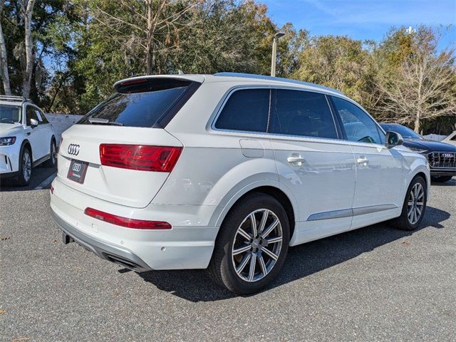 2019 Audi Q7 Prestige