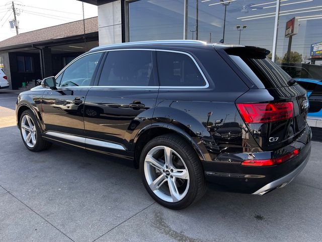 2019 Audi Q7 Prestige