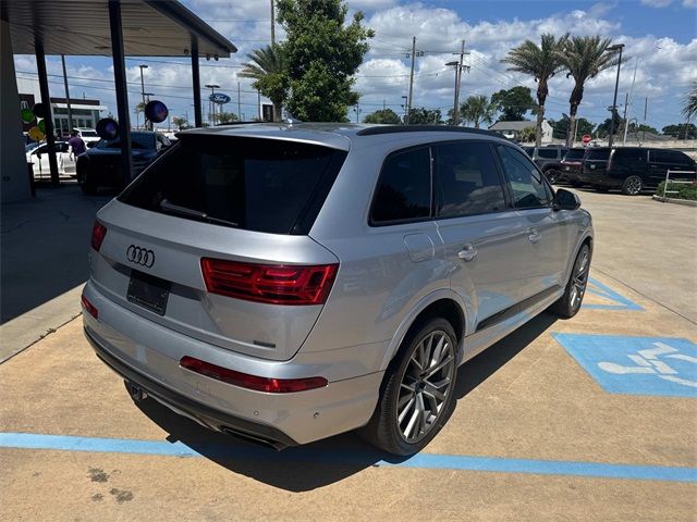 2019 Audi Q7 Prestige