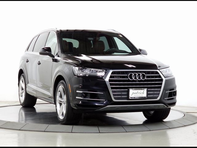 2019 Audi Q7 Prestige