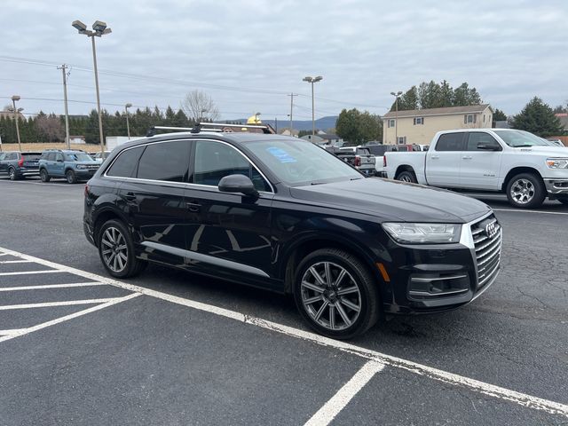 2019 Audi Q7 Prestige
