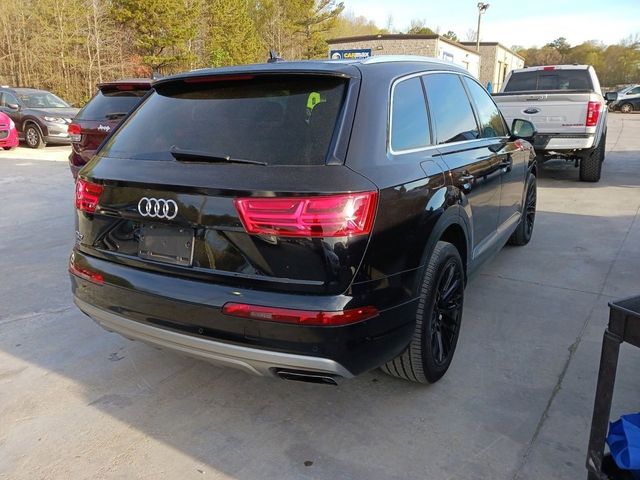 2019 Audi Q7 SE Premium Plus