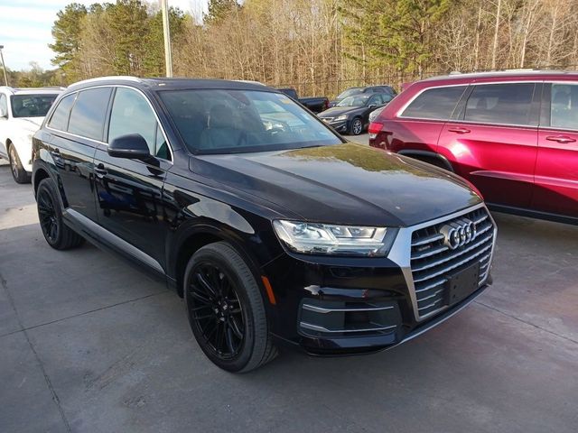 2019 Audi Q7 SE Premium Plus