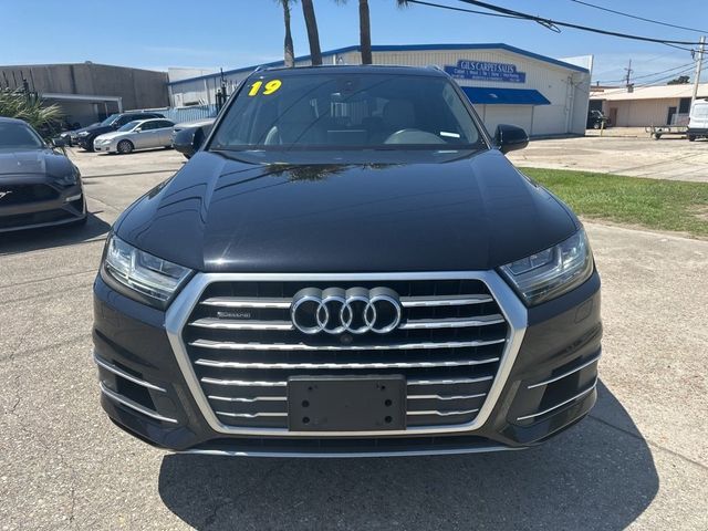 2019 Audi Q7 SE Premium Plus