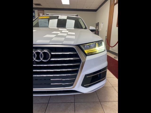 2019 Audi Q7 SE Premium Plus