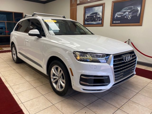 2019 Audi Q7 SE Premium Plus