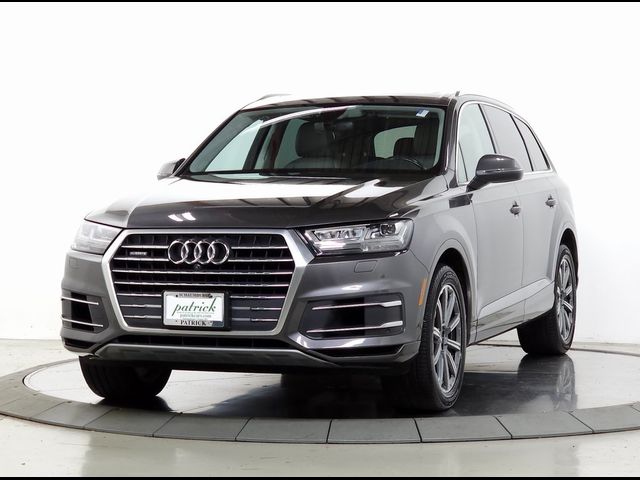 2019 Audi Q7 SE Premium Plus