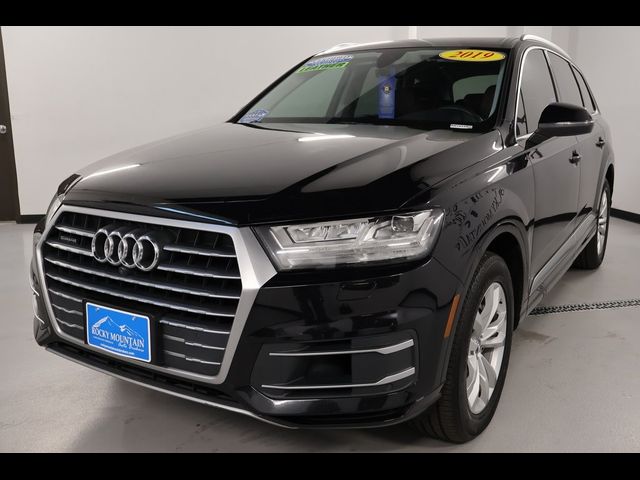 2019 Audi Q7 SE Premium Plus