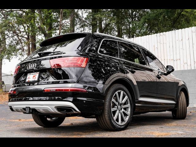 2019 Audi Q7 SE Premium Plus