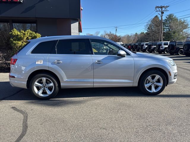 2019 Audi Q7 SE Premium Plus