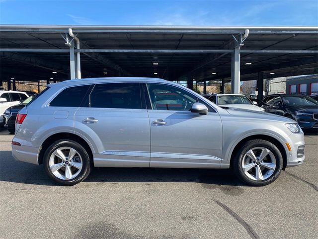 2019 Audi Q7 SE Premium Plus