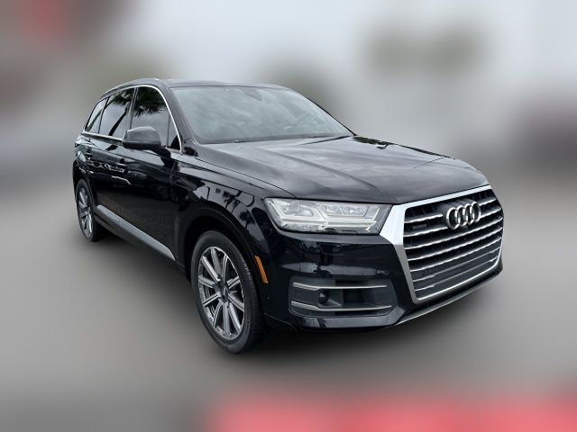 2019 Audi Q7 SE Premium Plus