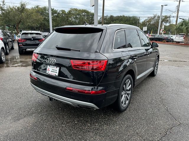 2019 Audi Q7 SE Premium Plus