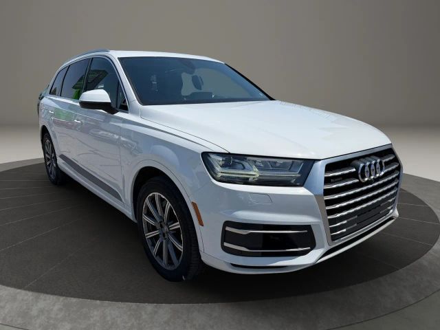 2019 Audi Q7 SE Premium Plus