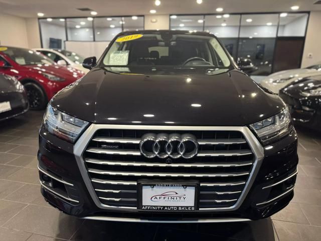 2019 Audi Q7 Prestige