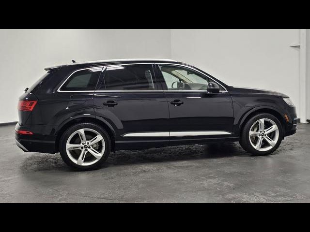 2019 Audi Q7 Prestige