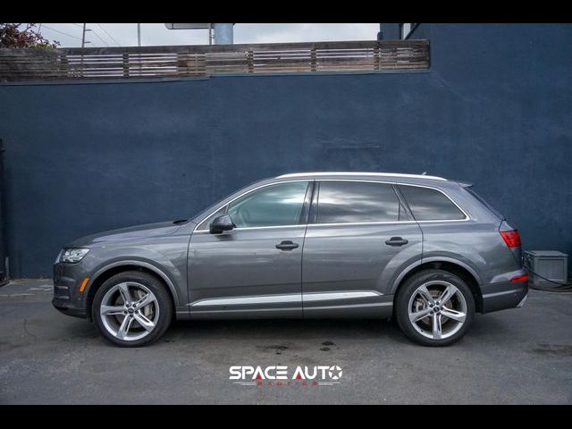 2019 Audi Q7 Prestige