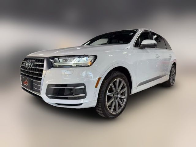 2019 Audi Q7 Prestige