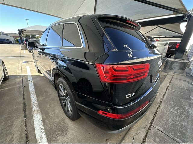 2019 Audi Q7 Premium