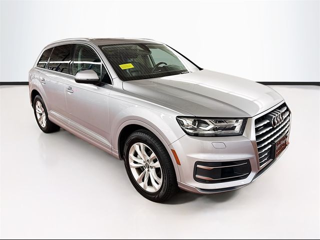 2019 Audi Q7 Premium