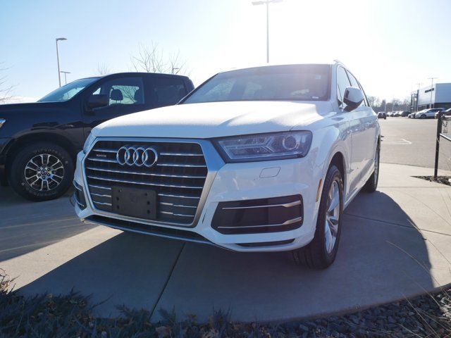 2019 Audi Q7 Premium