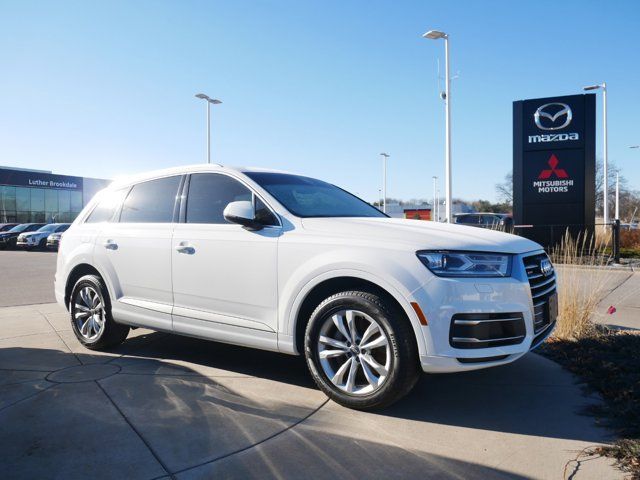 2019 Audi Q7 Premium