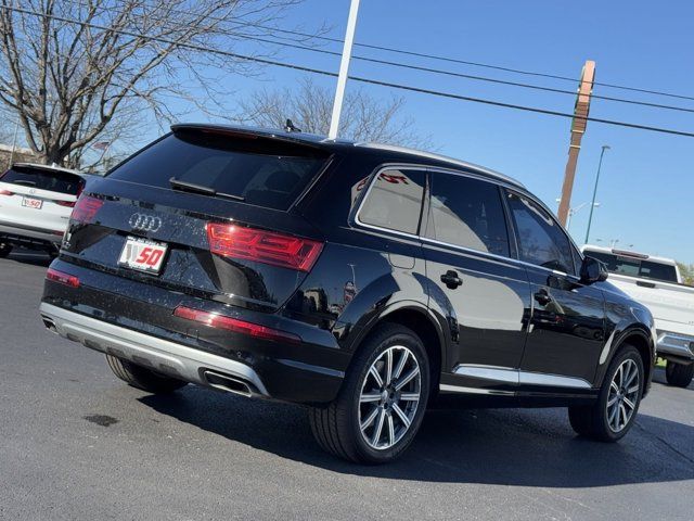 2019 Audi Q7 Premium