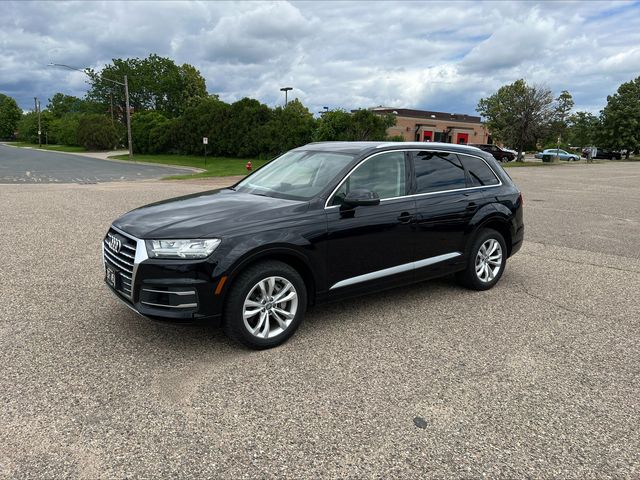 2019 Audi Q7 Premium Plus