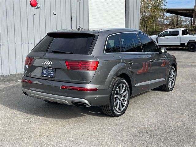 2019 Audi Q7 SE Premium Plus