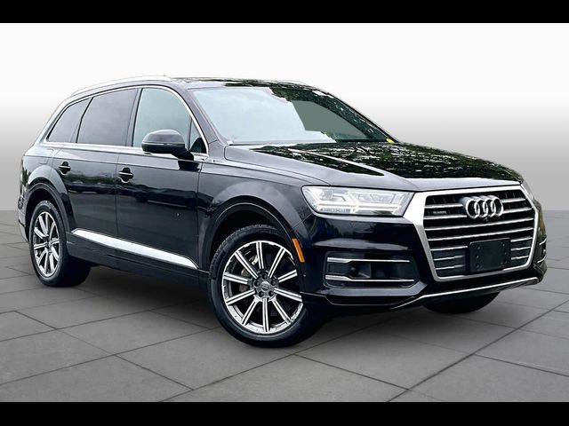 2019 Audi Q7 Premium Plus